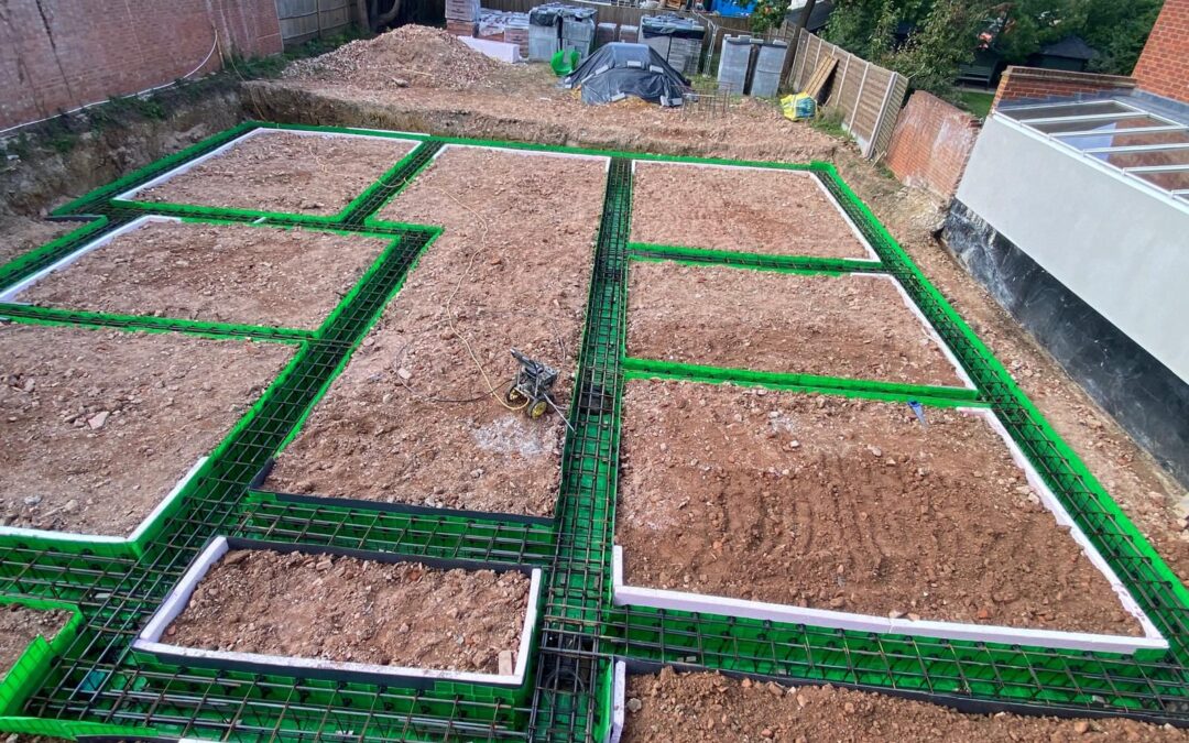 25 Warren RoadIckenham Uxbridge UB10